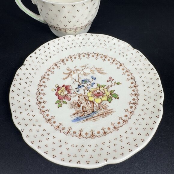 Vintage Royal Doulton Grantham Demitasse Teacup Saucer Set Porcelain England VTG - Picture 12 of 13